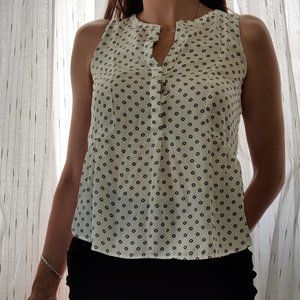 LOFT Petite Size XXSP White with Black Flower print Sleeveless Blouse Top